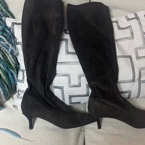 Donald J. Pliner Black Heeled Boots